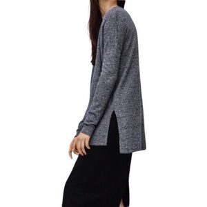 ARITZIA BABATON V-neck Sweater